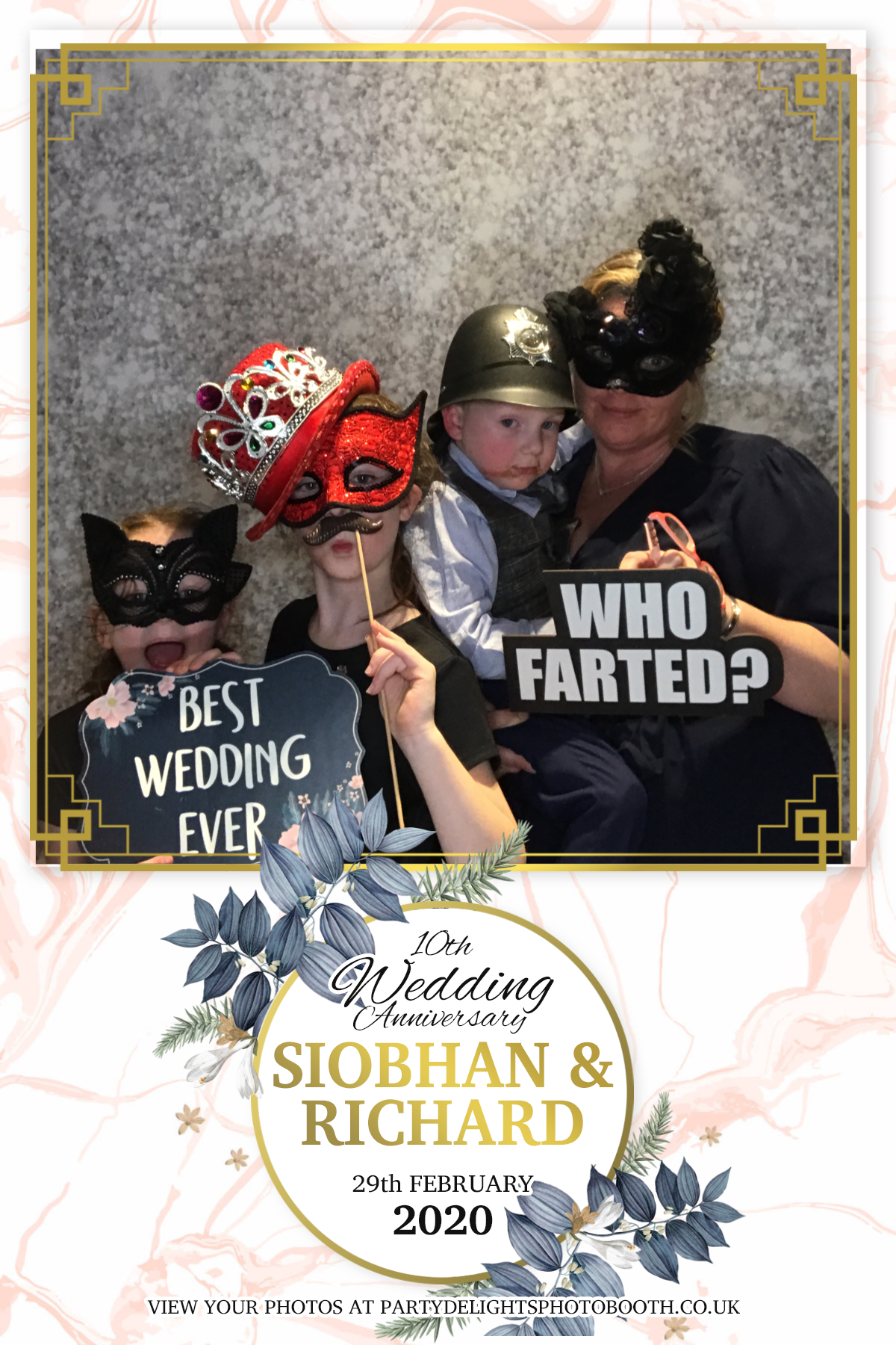 Siobhan and Richards Vow renewal  | View more photos from the event at gallery.partydelightsphotobooth.co.uk/u/PartyDelightsPhotoBooth/Siobhan-and-Richards-Vow-renewal
